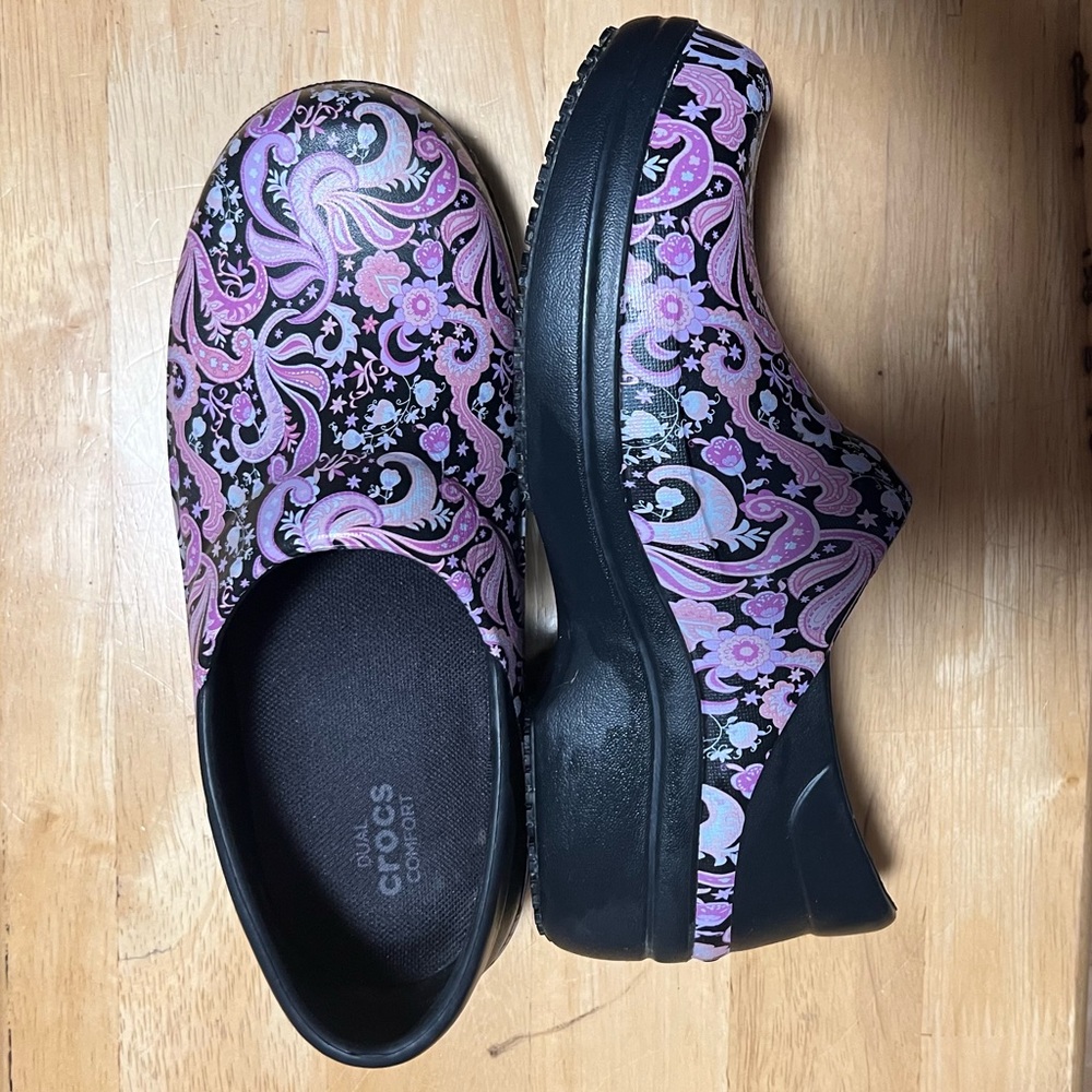 Crocs Neria Pro ll Women's Work Shoes- Paisley